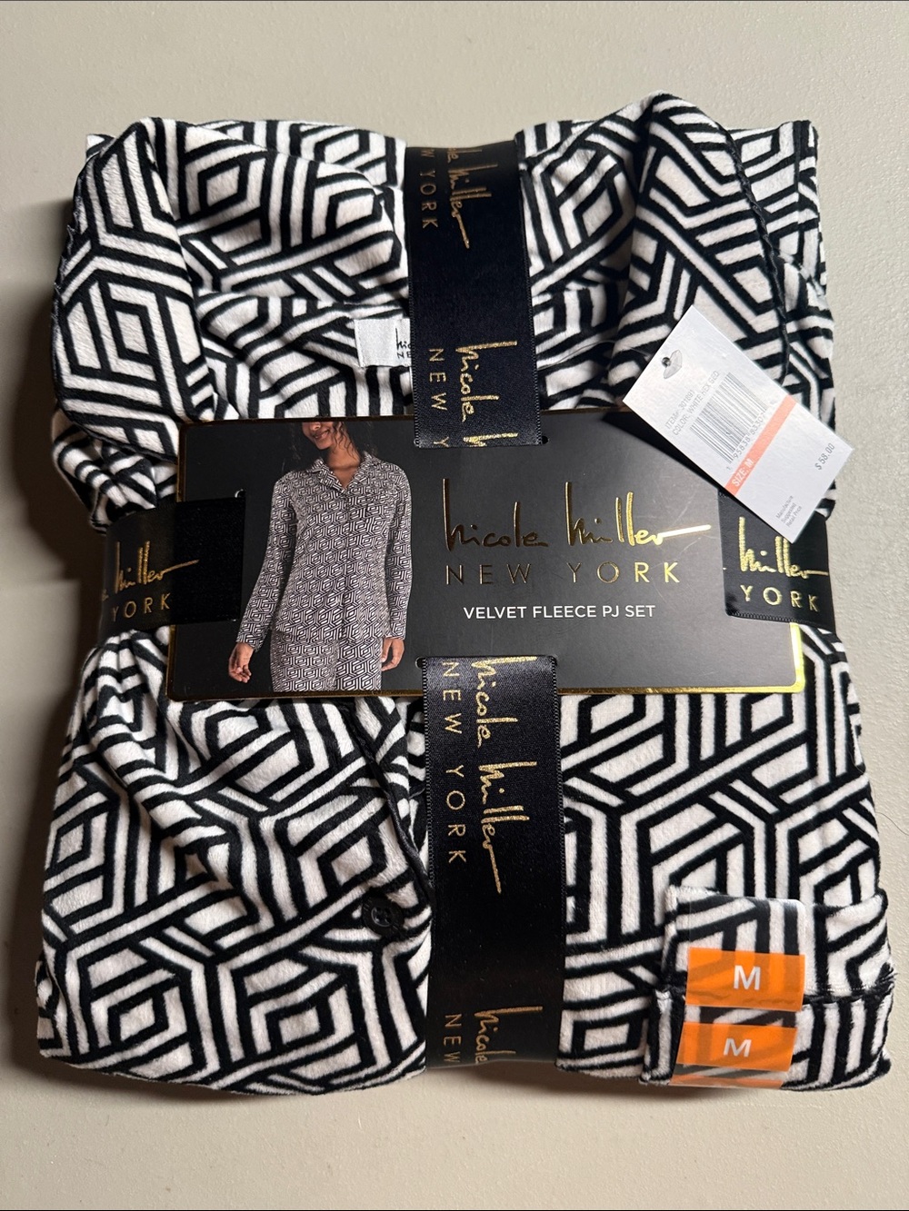 Nicole Miller Black & White Geometric Velvet Fleece Pajama Set